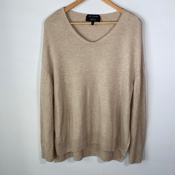 St. John Exclusively For Nordstrom Tan Cashmere Silk Blend Sweater Size Medium